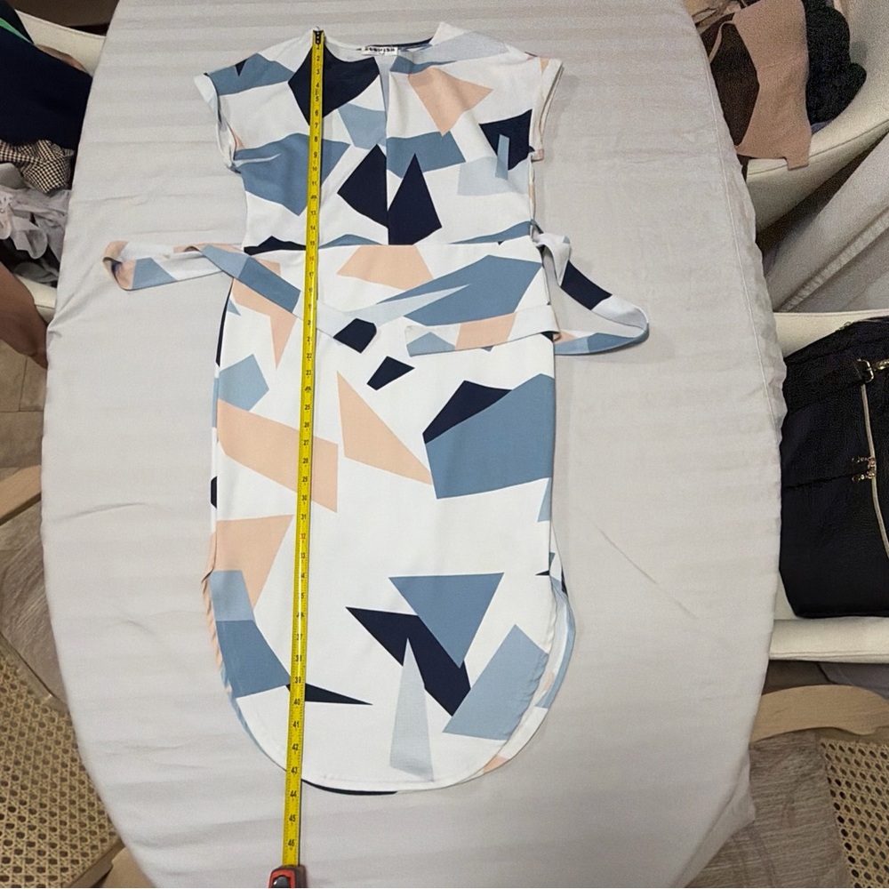 EcoWish Abstract Pattern Midi Dress - Picture 5 of 6